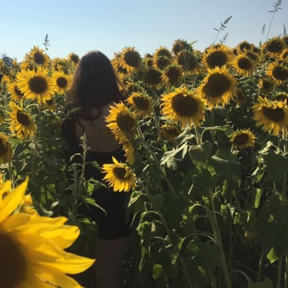 Meet your Posher, Angelique